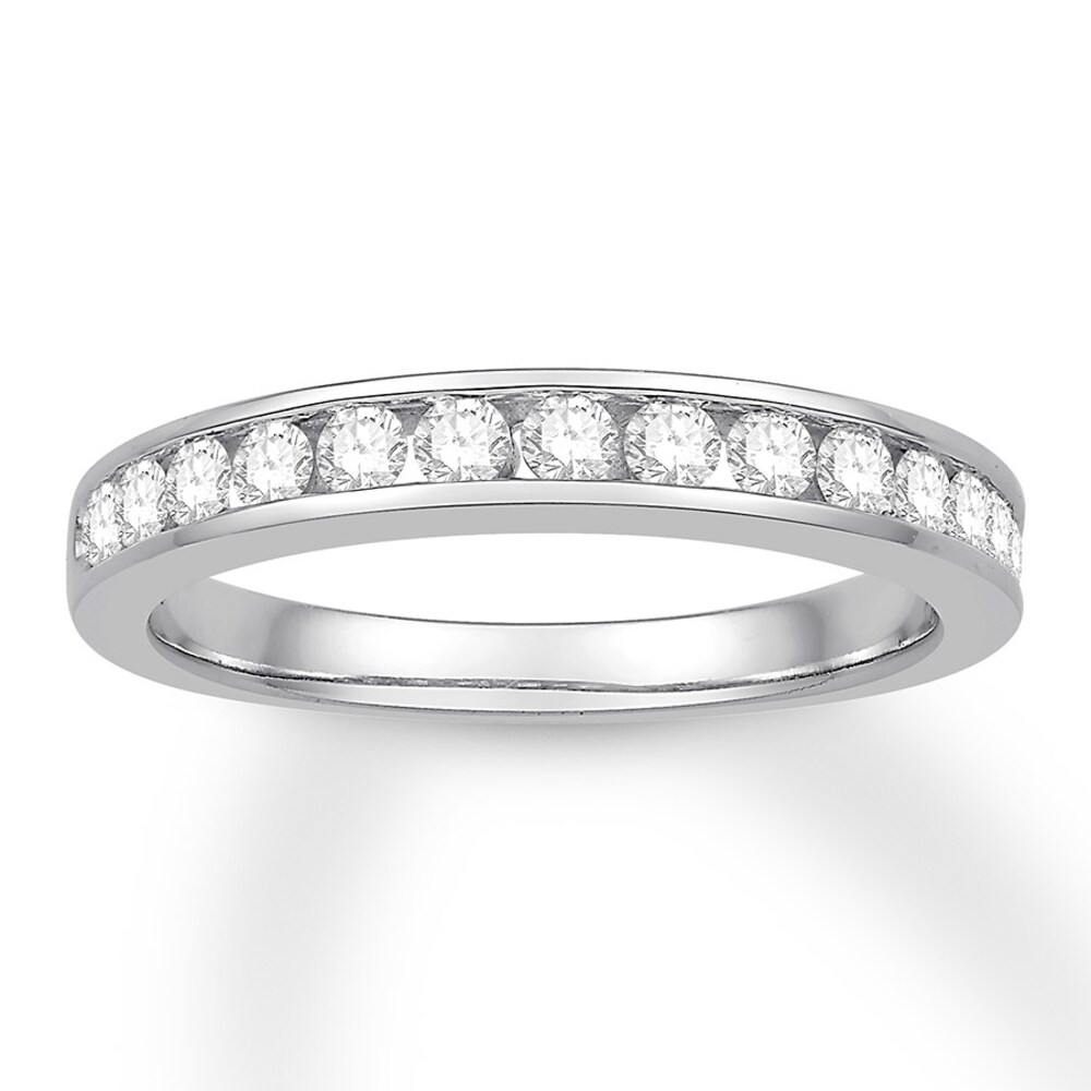 Colorless Diamond Wedding Band 1/2 carat tw 14K White Gold 2NCHtTDc