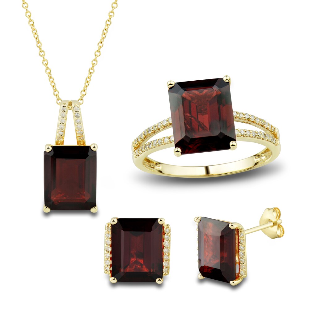 Natural Garnet Ring, Earring & Necklace Set 1/5 ct tw Diamonds 10K Yellow Gold CXW2KS0v
