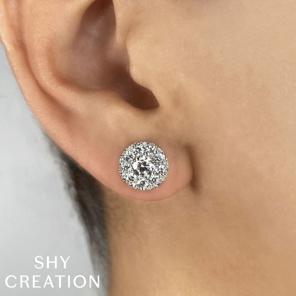 Shy Creation Diamond Cluster Earrings 1-1/2 ct tw Round 14K White Gold SC22008243 Fg6yuWVb