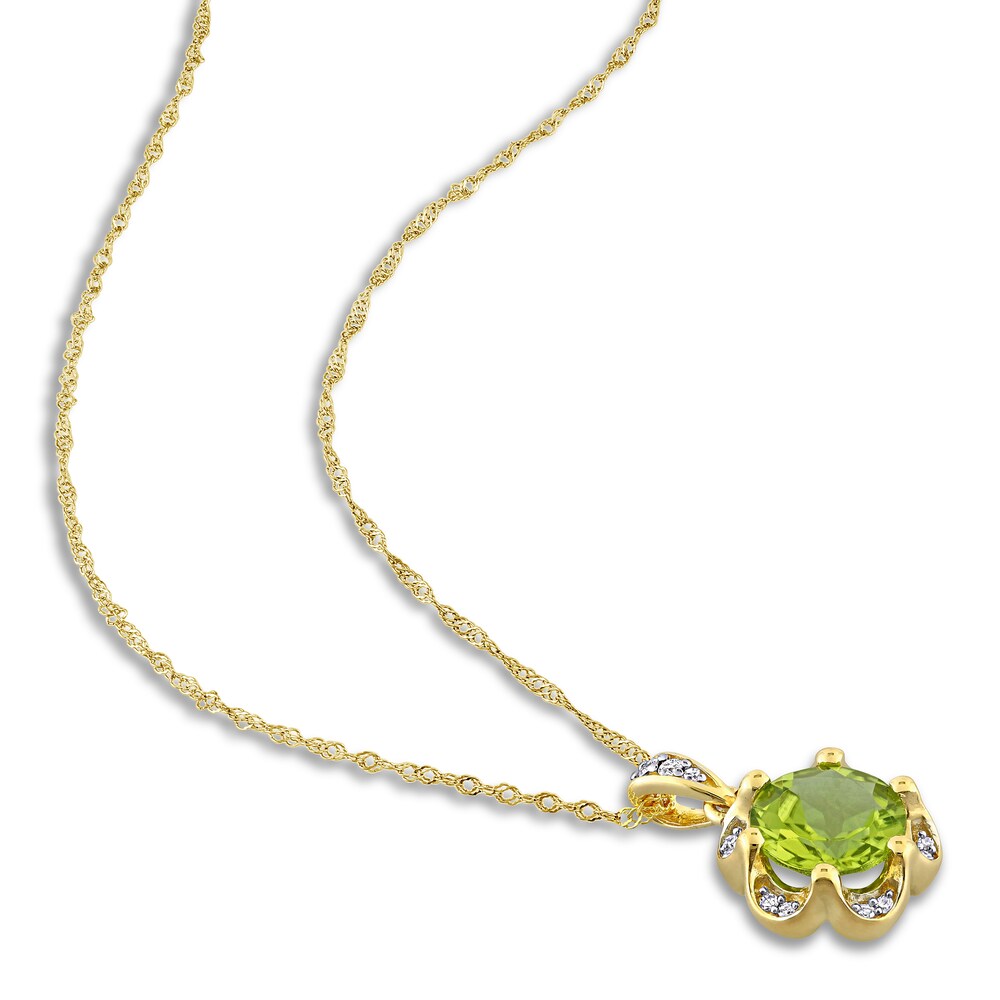 Natural Peridot Necklace 1/20 ct tw Diamonds 14K Yellow Gold 7tETbIu5