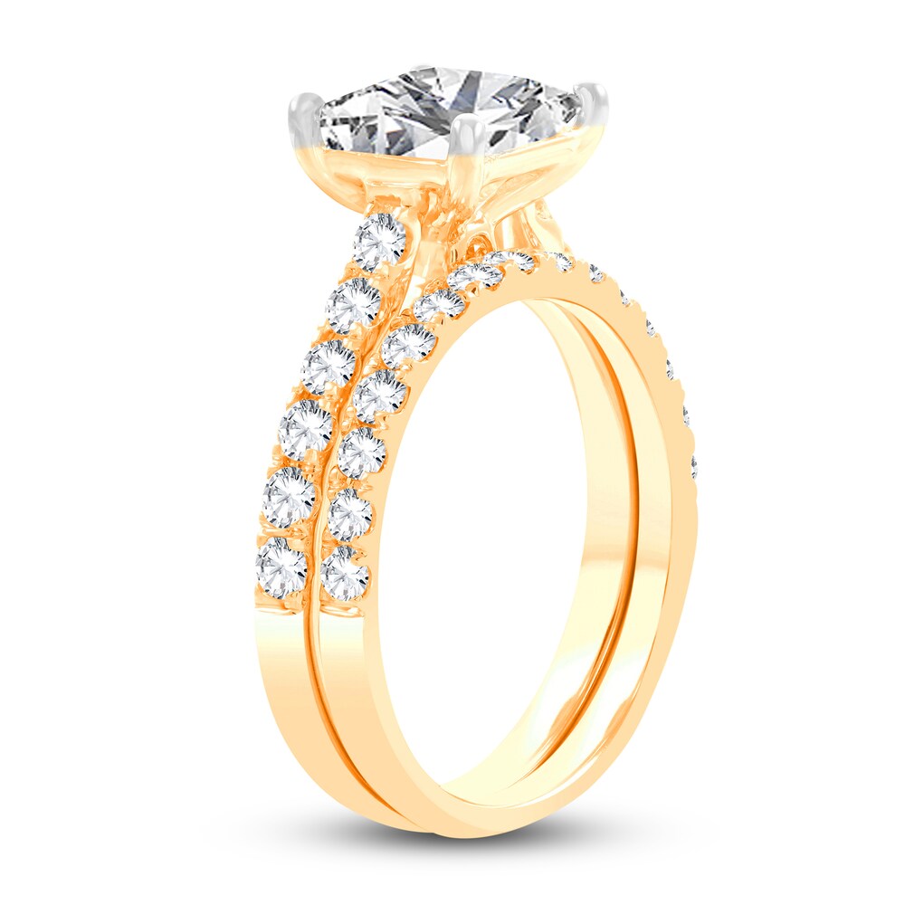 Lab-Created Diamond Bridal Set 3 ct tw Princess/Round 14K Yellow Gold FMr3bBPN