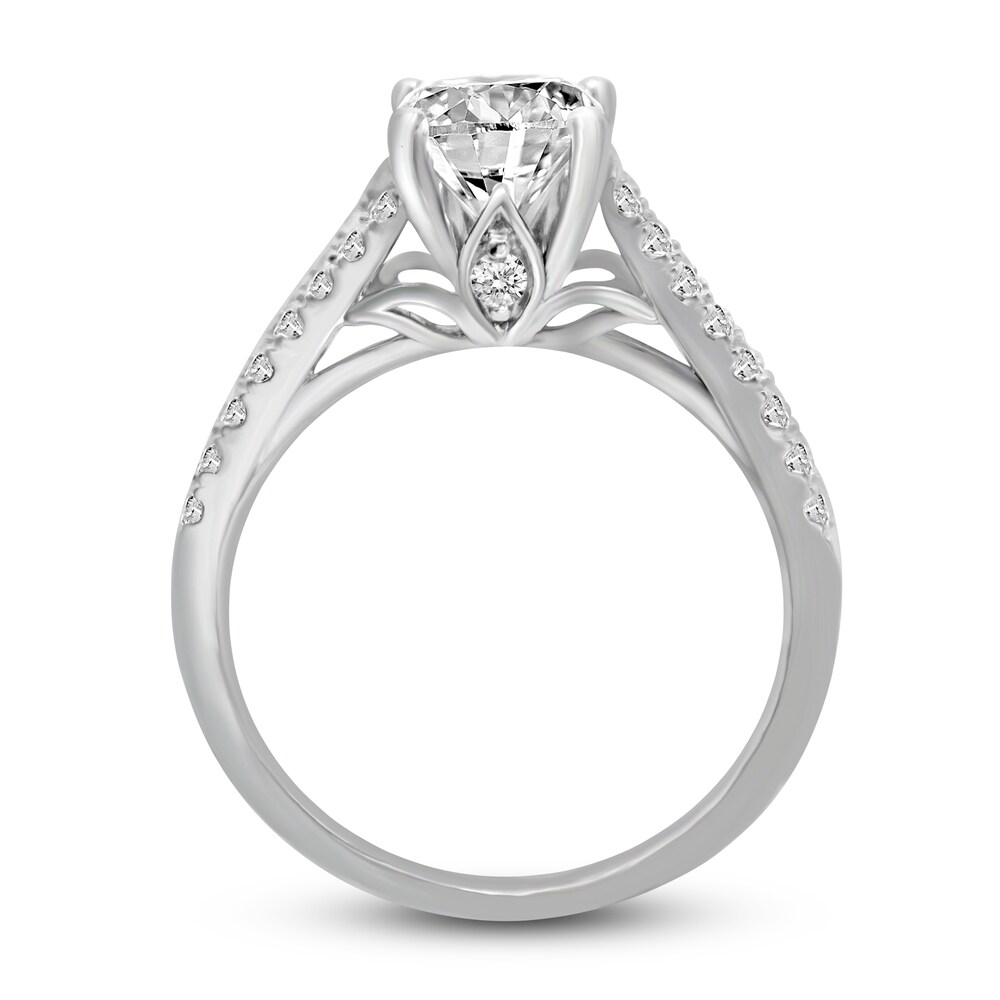 Diamond Engagement Ring 2 ct tw Cushion/Round 14K White Gold qjlcKp3J